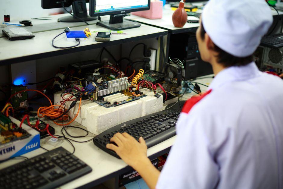 My workstation was faking sleep: how a $15 meter caught 163 watts of waste