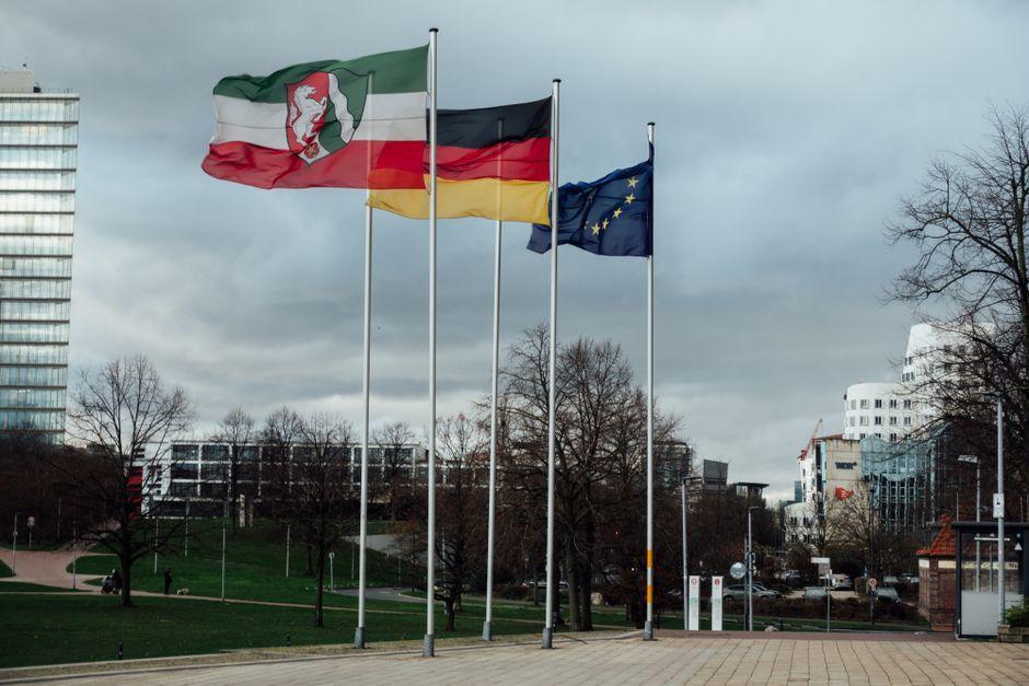 PM Welcomes Lithuania's FM on First Visit in 22 Years, Boosting Tech and Trade