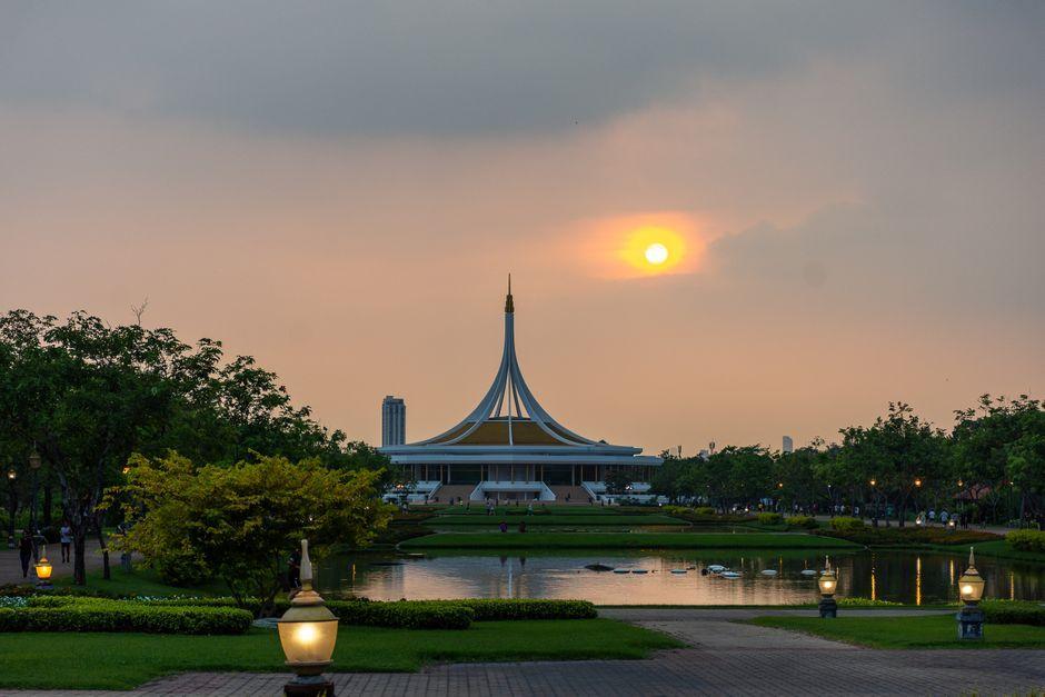 นายกฯ เป็นประธานพิธีจุดเทียนถวายพระพรชัยมงคล 28 กรกฎาคม 2569
