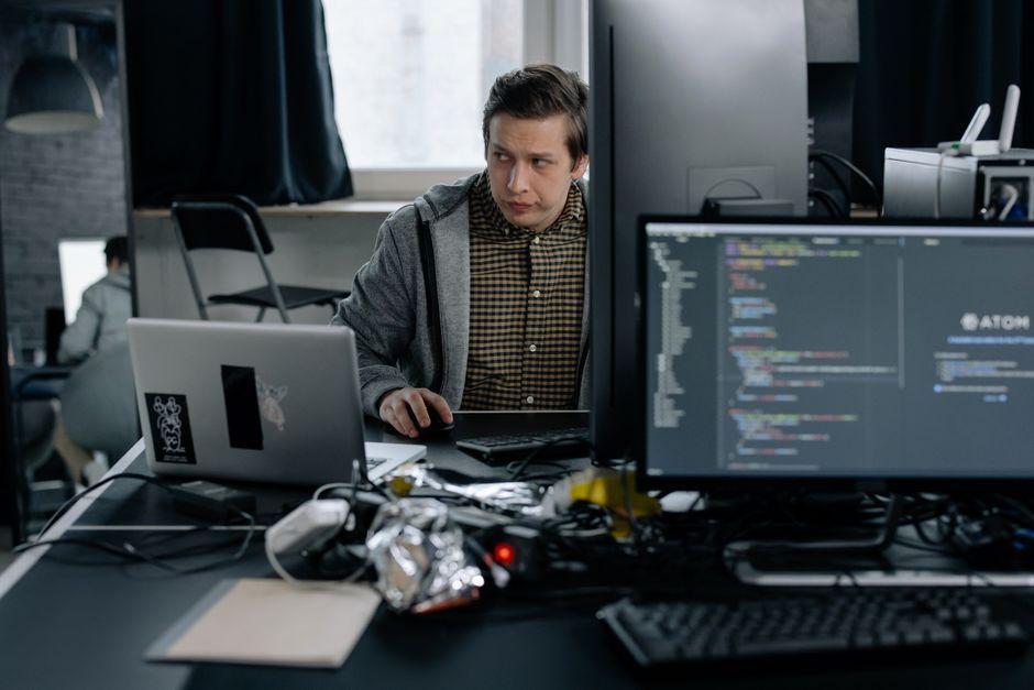 Building with AI: Hackathons, Cloud, and Real Solutions
