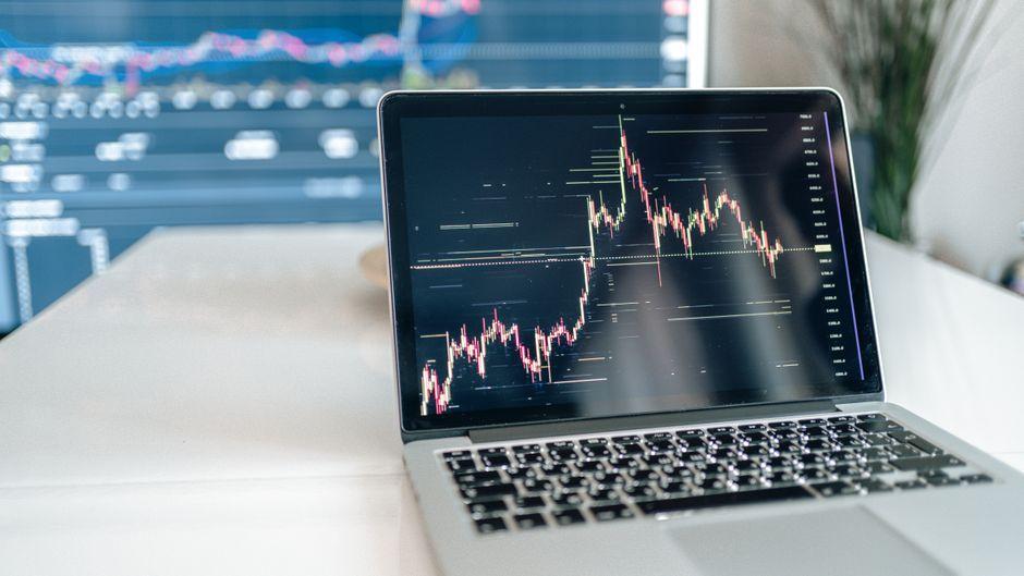 Crypto Trading AI Rejects Same Short Trade 6 Times in an Hour