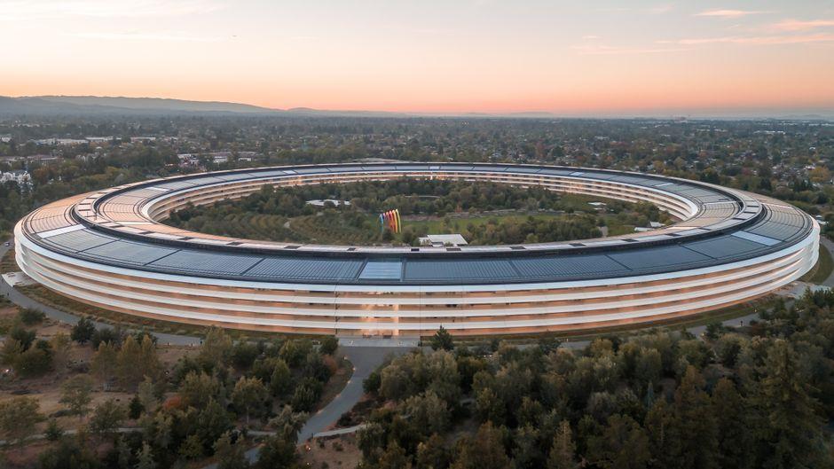 Apple งัดหลักฐานเด็ดมัดอดีตพนักงานขโมยข้อมูลให้ OpenAI