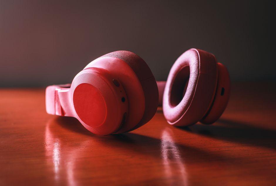ดีลหูฟังและเอียร์บัดลดราคาเด่น: Beats, Sony และ Nothing