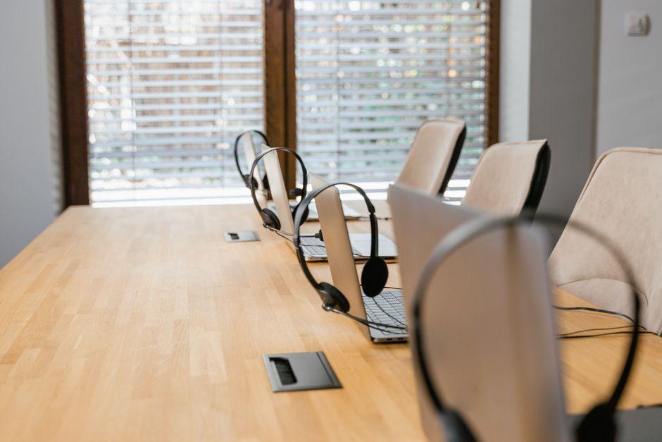 FCC plans robocall scorecard to grade phone companies