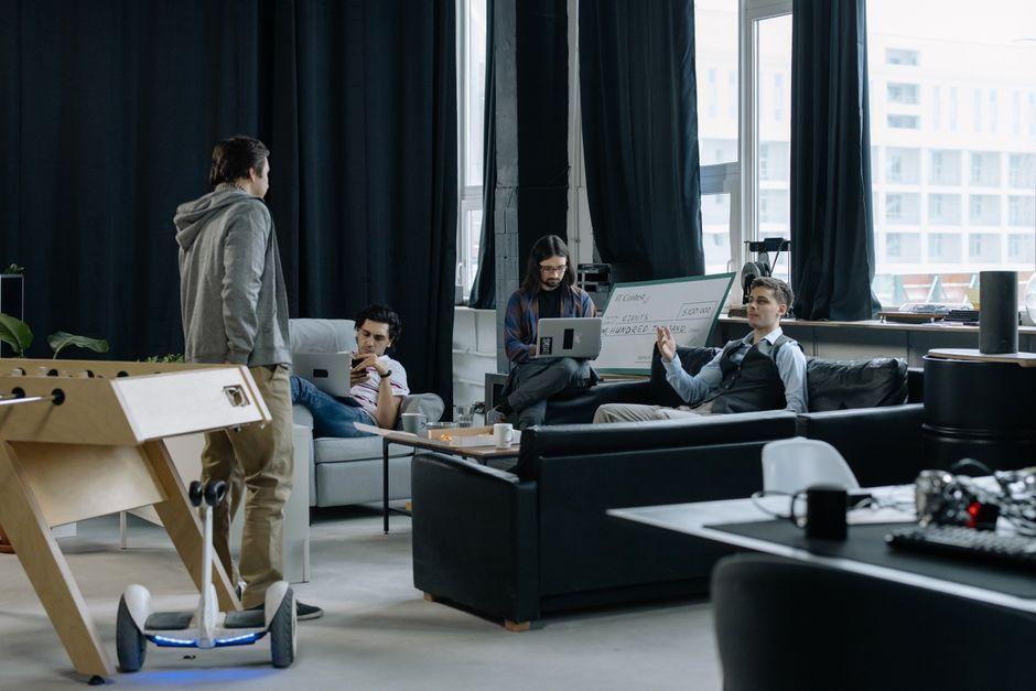 A Marc Benioff-backed startup thinks AI can solve the AI deployment problem