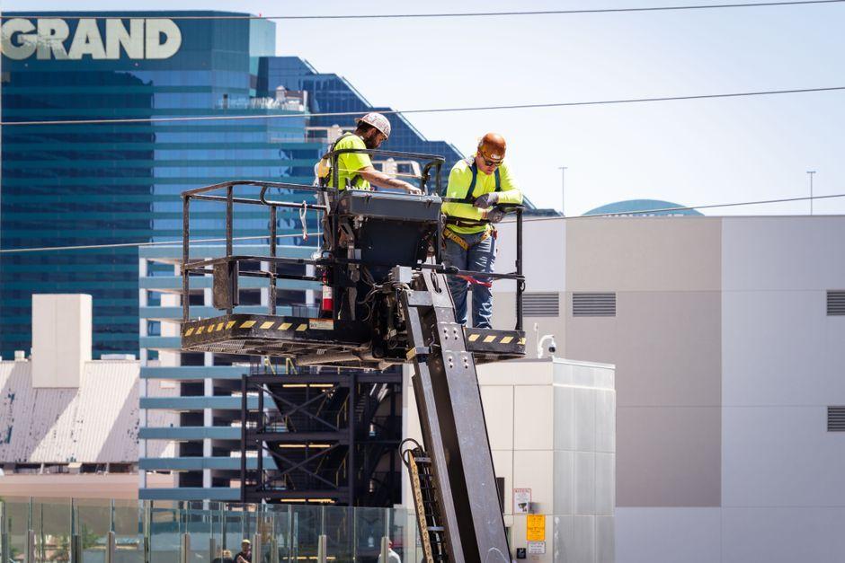 Marriott Presses Sales Teams on $1.55 Billion 2027 Goal