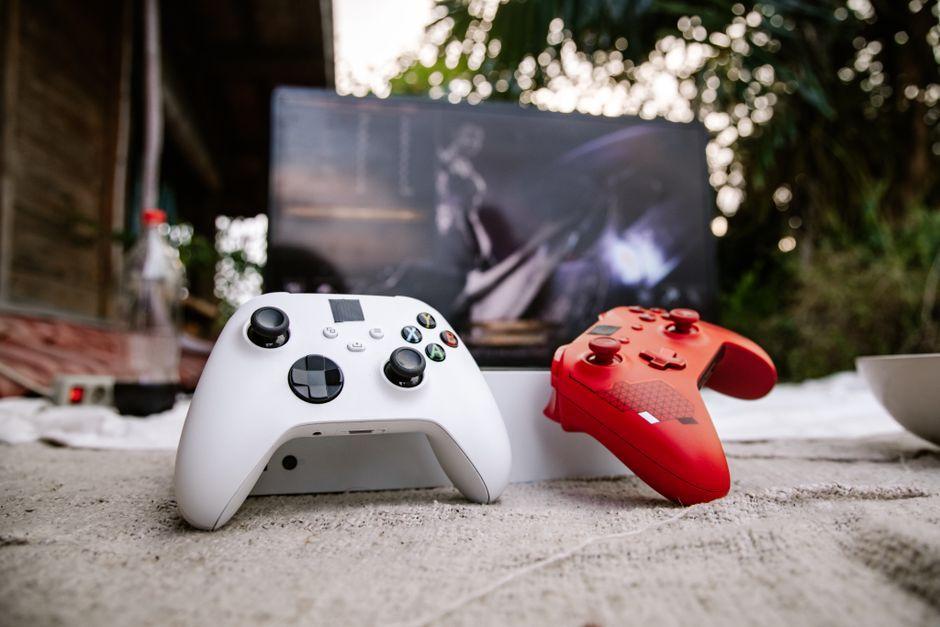Microsoft brings back classic Xbox startup animations