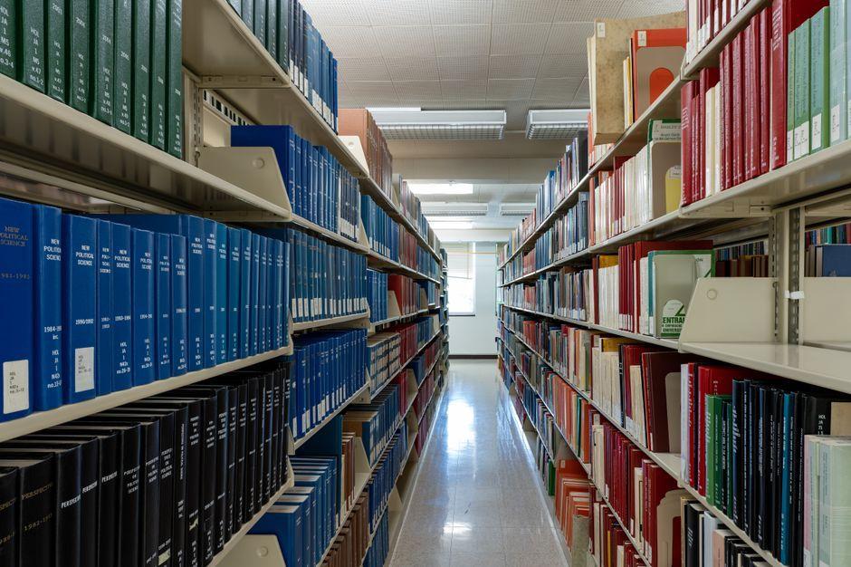 MIT เปิดลิสต์หนังสือน่าอ่าน 2026 ผลงาน 43 เล่มจากอาจารย์และบุคลากร