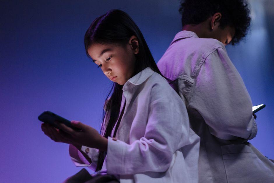 Vietnam Prepares to Limit Social Media for Children as Global Crackdowns Spread