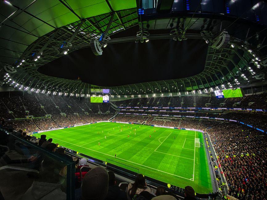 De Zerbi insists any unhappy Tottenham player should leave the club