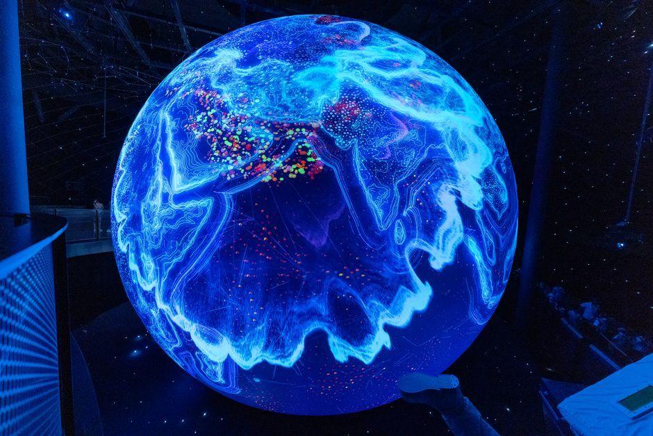 Modern Art Museums Transform Visitor Experience with Data and Technology