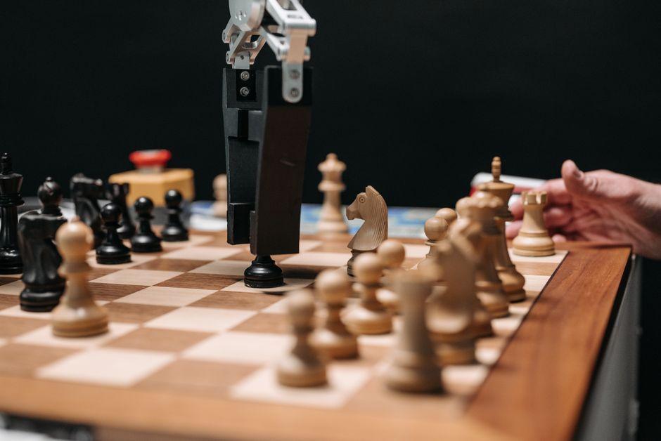 The Evolution of AI, Explained in Stages