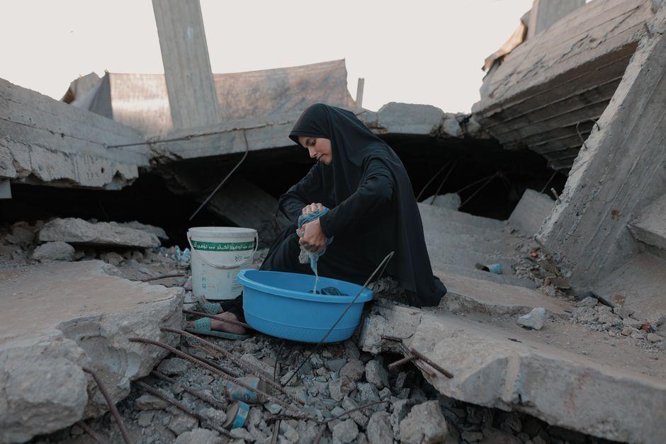 Bowen: Plan for Hamas to disarm faces big obstacles, yet it offers rare hope for Gaza