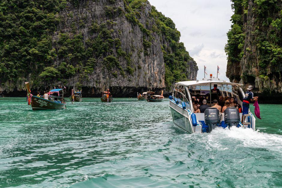 มดดำ วิเคราะห์ปม ดิว อริสรา เงียบกริบ หลังถูกโยงข่าวดาราวิวาห์หมื่นล้าน