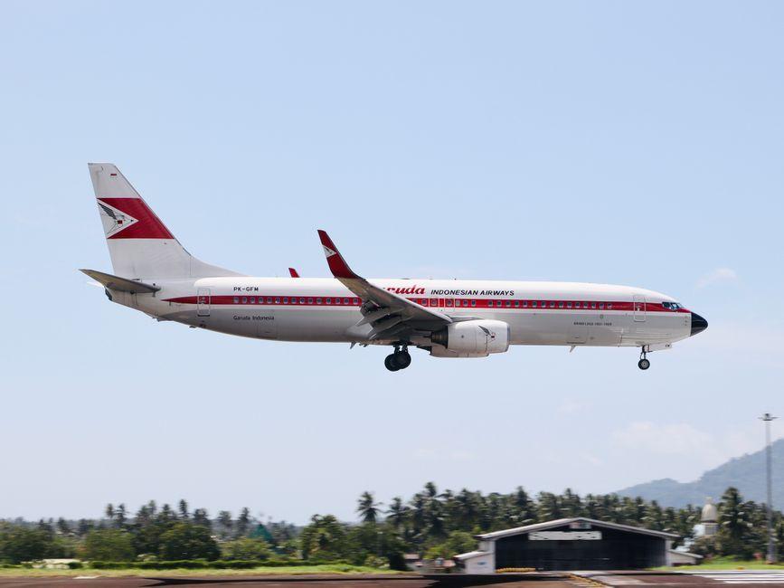 Anutin Wraps Up Indonesia Visit as President Bids Farewell at Airport to Boost Trade