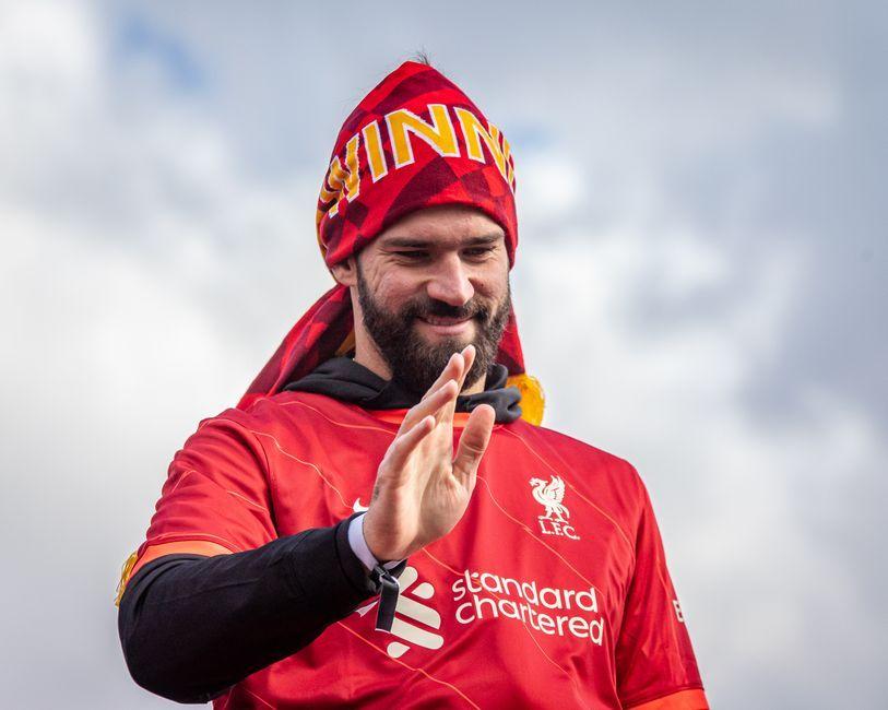 It is over: Liverpool star speaks out after dressing room dispute