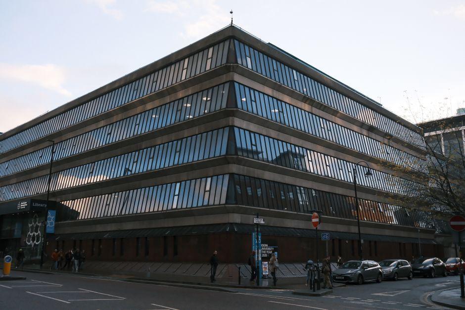 England to Open Walk-in Mental Health Hubs in Banks and Libraries