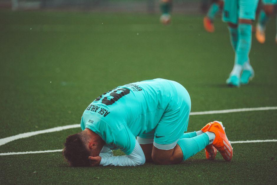 Messi Opens Up in Deep Sadness After Father's Passing, Leaving Future Uncertain
