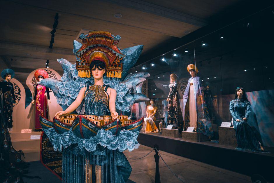 เจ้าฟ้าสิริวัณณวรีฯ ทรงสืบสานพระราชปณิธานผ้าไทยร่วมสมัย
