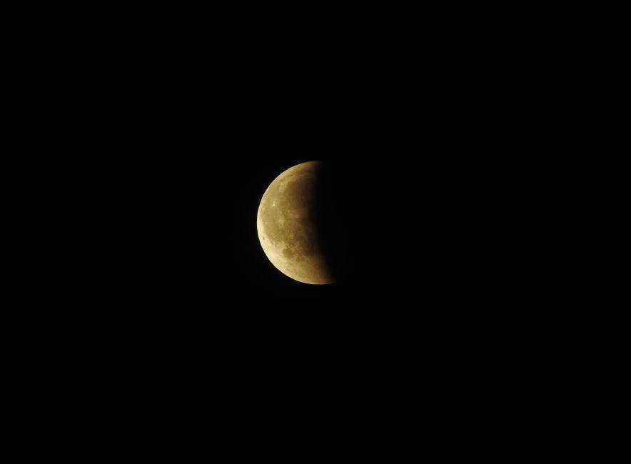 How to watch the partial lunar eclipse from Northern Ireland