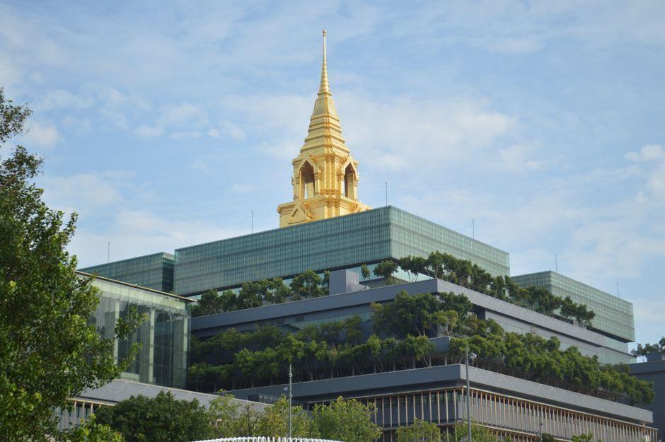 Opposition grills Thai Interior Ministry over overpriced budget items