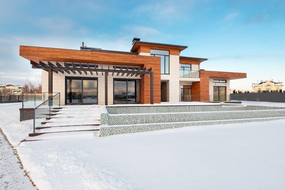 I Just Bought a House: Turning It into the Coolest Home