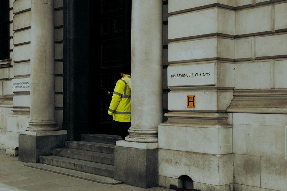 UK Prime Minister urges culture shift in business practices