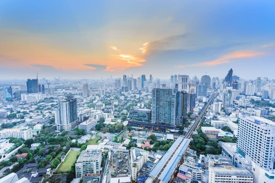 Pongsakorn Urges Pipat to Listen to Khlong Toei
