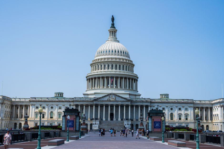 US Congress Pauses OMB Grant Control Until December 2026