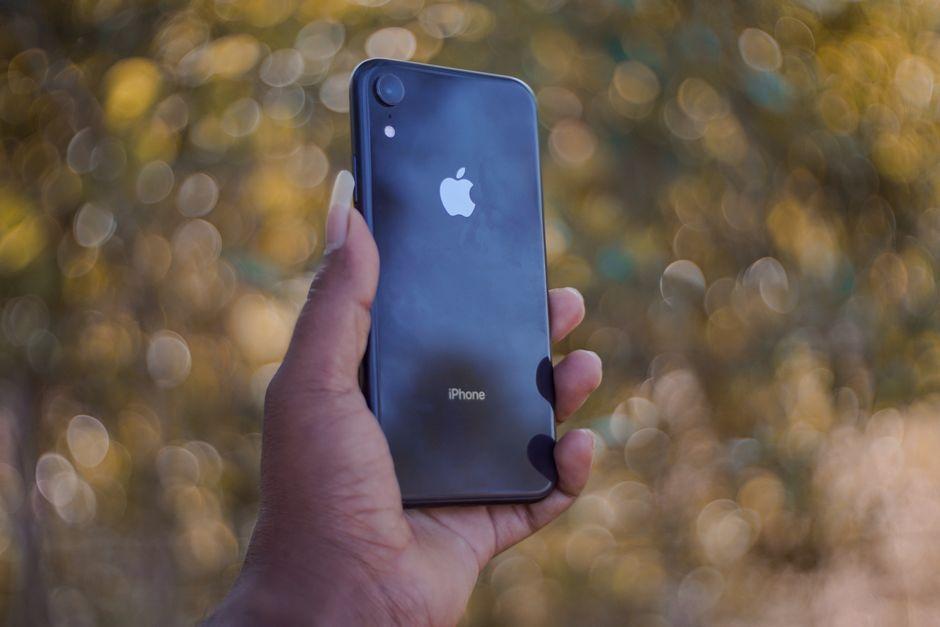Apple iPhone Ultra Foldable: Design & Camera Specs