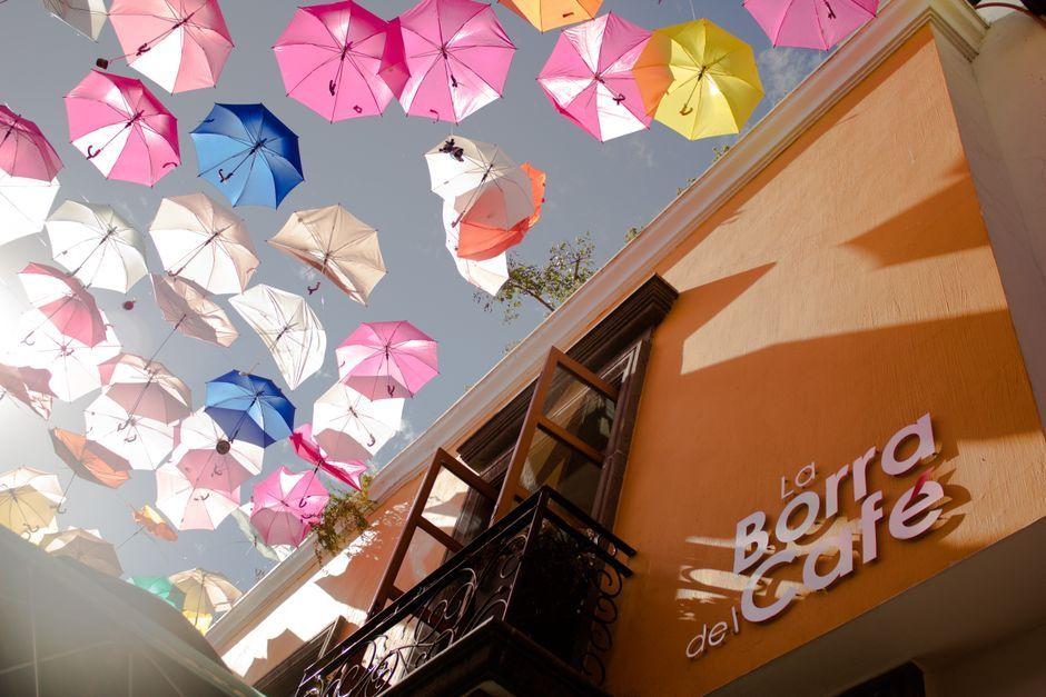 ADN Fórum 2026: Madrid plaza turns pink with design art