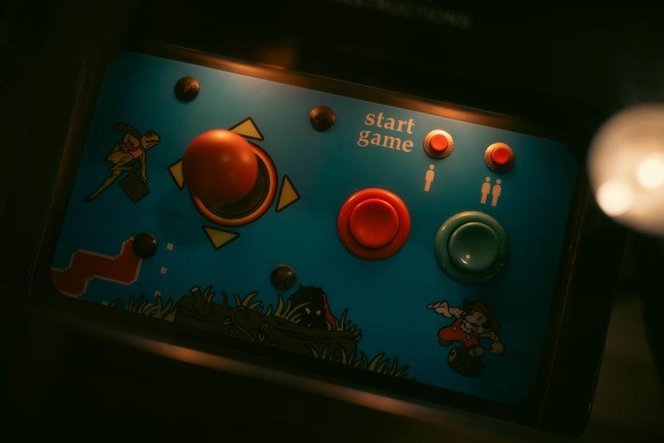 Lego Launches $200 Donkey Kong Arcade Machine with a New Design That Won Miyamoto's Approval