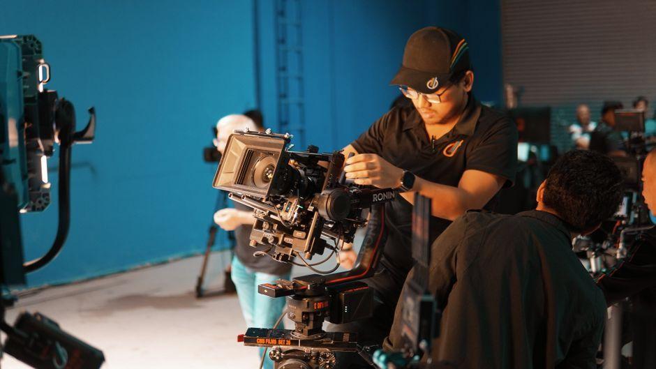Simu Liu Gives Positive Update on Sleeping Dogs Movie Adaptation