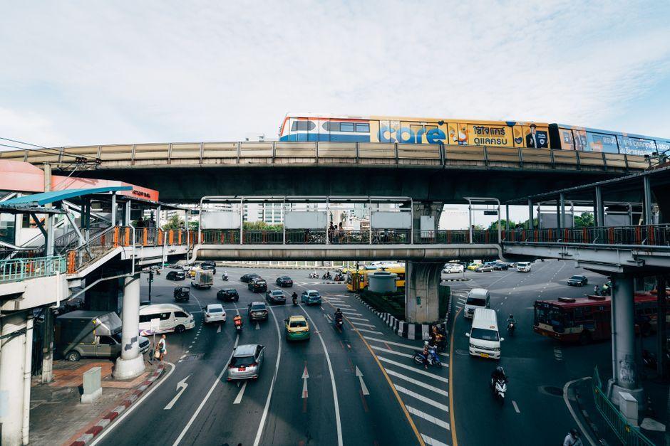 กรณ์ ขอบคุณรัฐบาลพับแผนแลนด์บริดจ์ ชูโมเดล Southern Connect ทางเลือกใหม่
