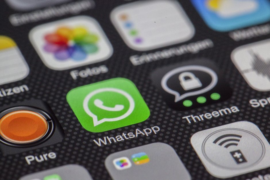 WhatsApp Just Added Five New Group Chat Features, Including '@All'