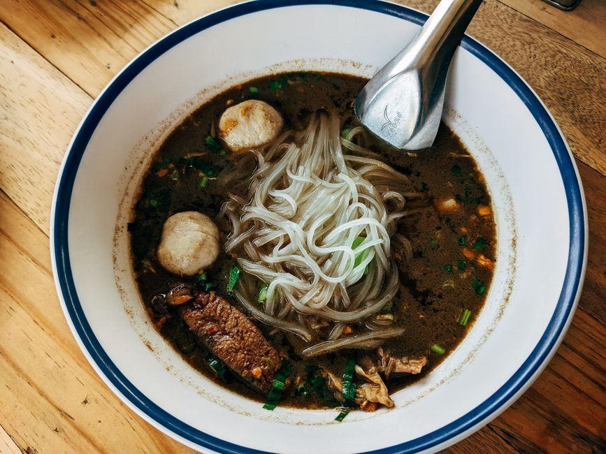 ก๋วยเตี๋ยวป๊อกป๊อก กำแพงเพชร เปิดขายถ้วยละ 10 บาท