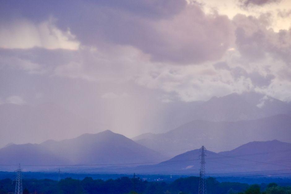Suchart Orders Geological Alert for 10 Risk Provinces