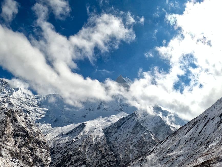 Himalayan avalanche hits Himlung Himal: Two bodies recovered
