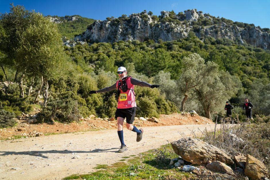 Nadech Kugimiya Completes 45km Trail Run, Plans October Trip for Mark Prin