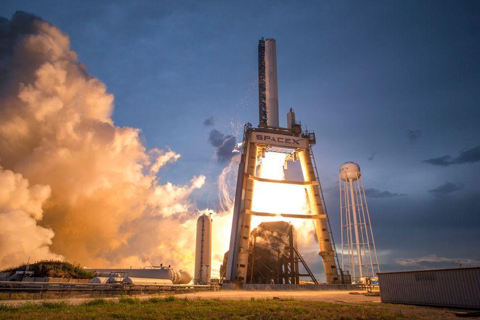 จรวด SpaceX ชนดวงจันทร์: โอกาสทองของนักวิทยาศาสตร์