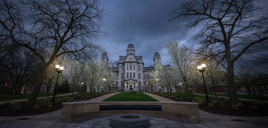 Cornell President ยอมรับมหาวิทยาลัยต้องปรับปรุงหลังเกิดคดีอื้อฉาว
