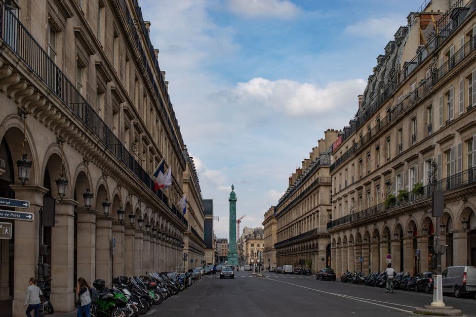 กำเนิด Flâneur: วิวัฒนาการนักเดินเมืองสู่ผู้สังเกตการณ์