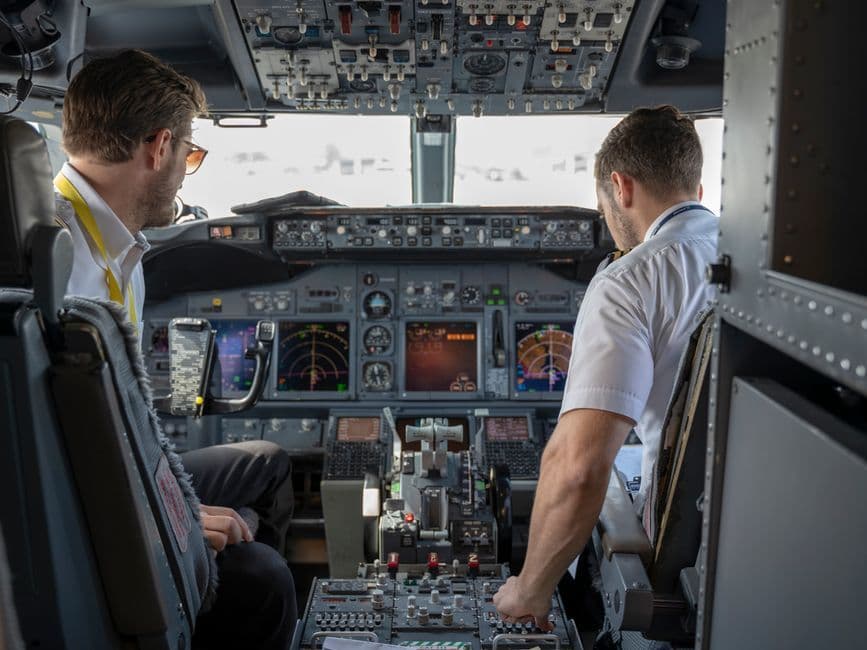 นักบิน Flydubai วางแผนพุ่งชนสนามบินเทลอาวีฟ
