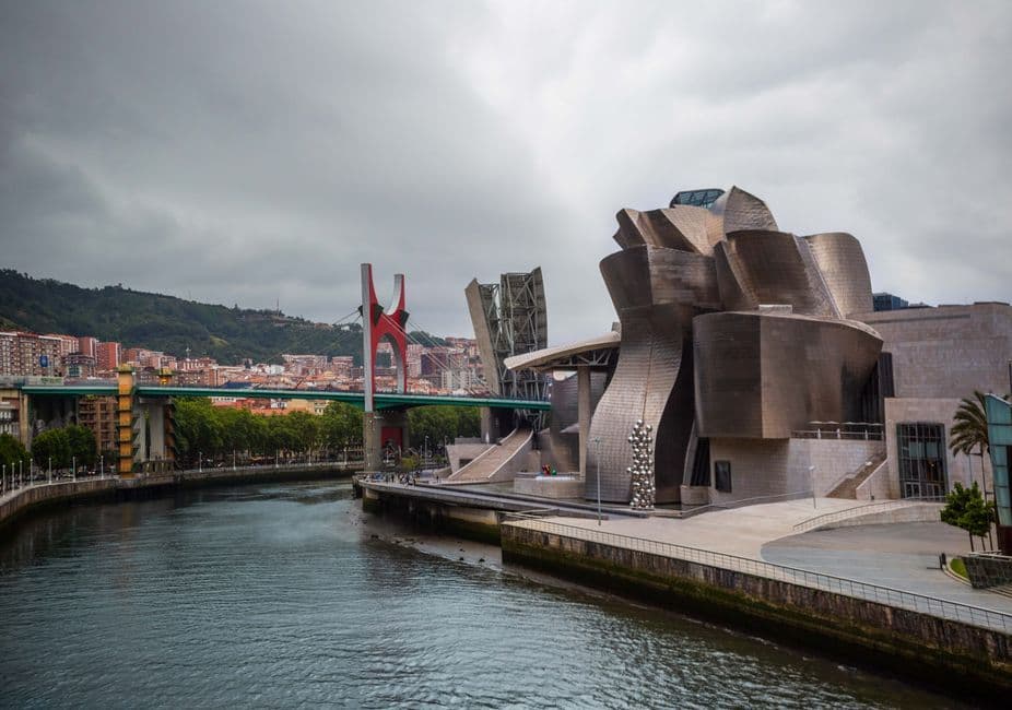 Foster + Partners Completes Agravitas in Bilbao