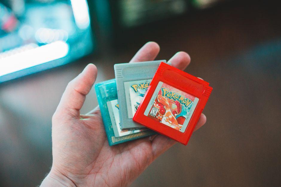 FPGB Mini: A Smaller Game Boy Clone Playing Original Cartridges