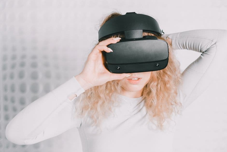 Meta VR Glasses เปิดตัวแว่น VR ราคา $1,299 น้ำหนักเบา 100 กรัม