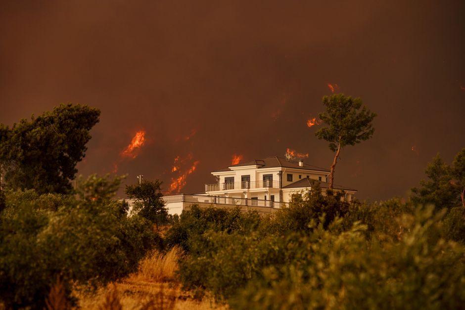 How wildfires in France and Spain might affect your travel plans
