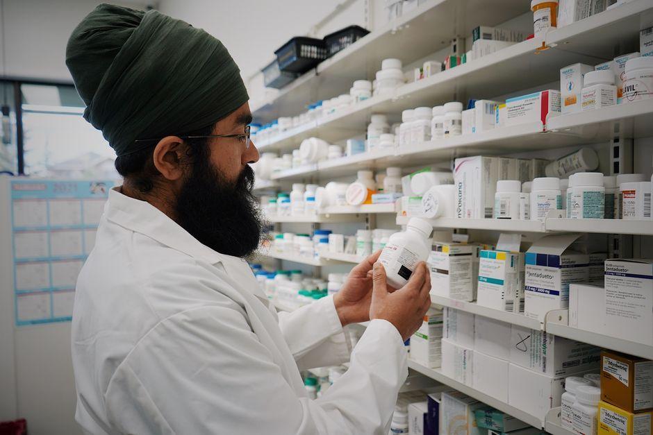 Hundreds of thousands of women get morning-after pill via free pharmacy service