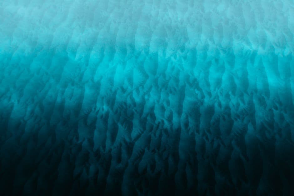 Small undersea volcanoes may unleash outsized tsunamis