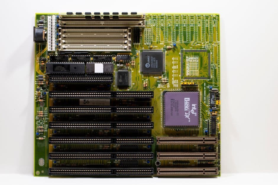 NVIDIA เปิดตัว DGX Spark 64GB เดสก์ท็อป AI 1 PetaFLOP
